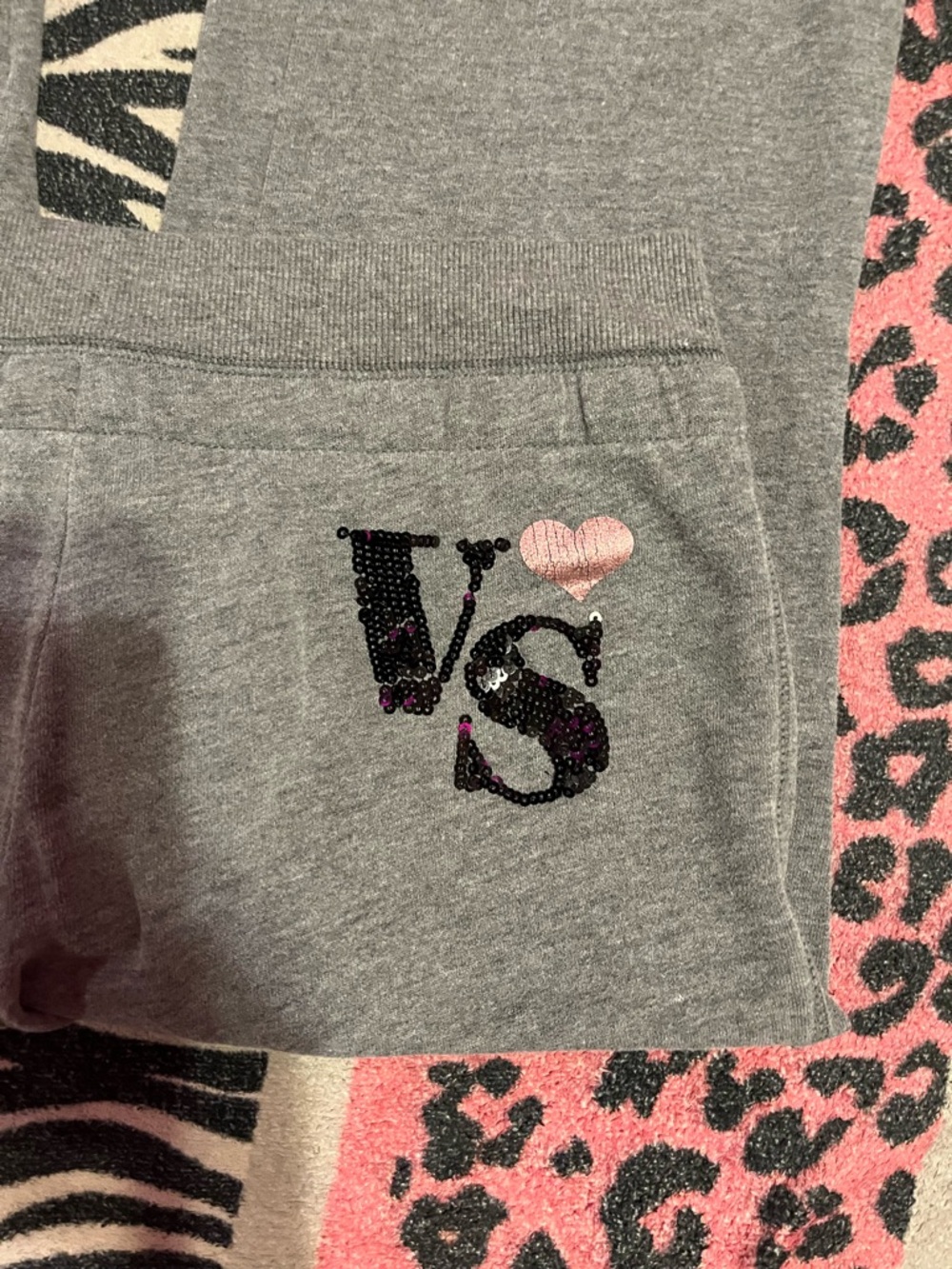 Vintage Victoria's Secret sweatpants low rise - Picture 3 of 7